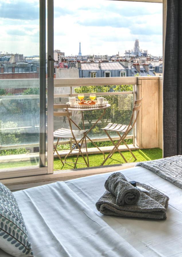 Beautiful Panoramic Terraced Studio In Paris Exterior photo